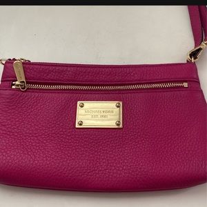 Micheal Kors Wristlet
